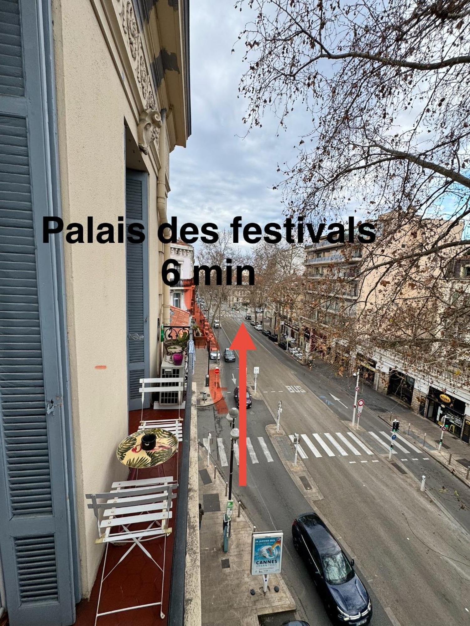 Bourgeois A 5 Min A Pied Du Centre Appartamento *